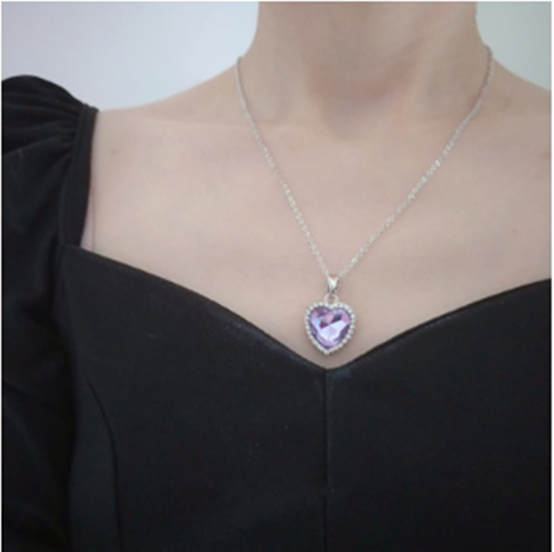 Choker Short Necklace Sweet and Versatile Necklace Women