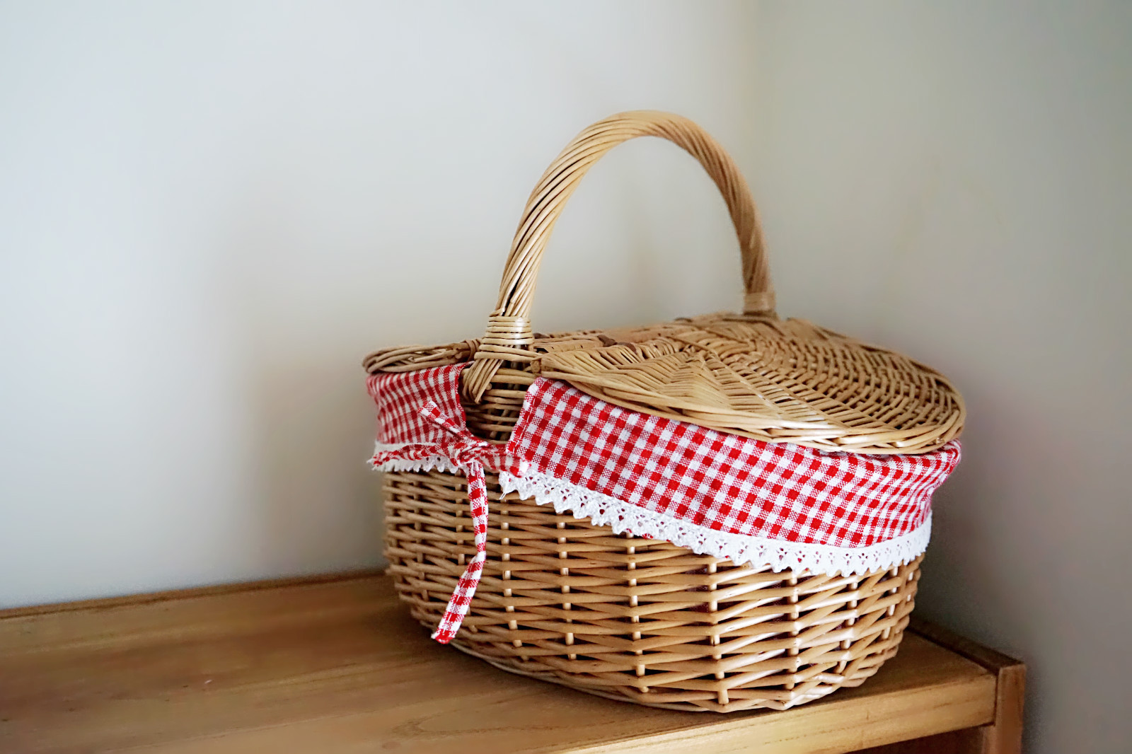 Title 5, Wicker Rattan Woven Shopping Basket Gift Basket