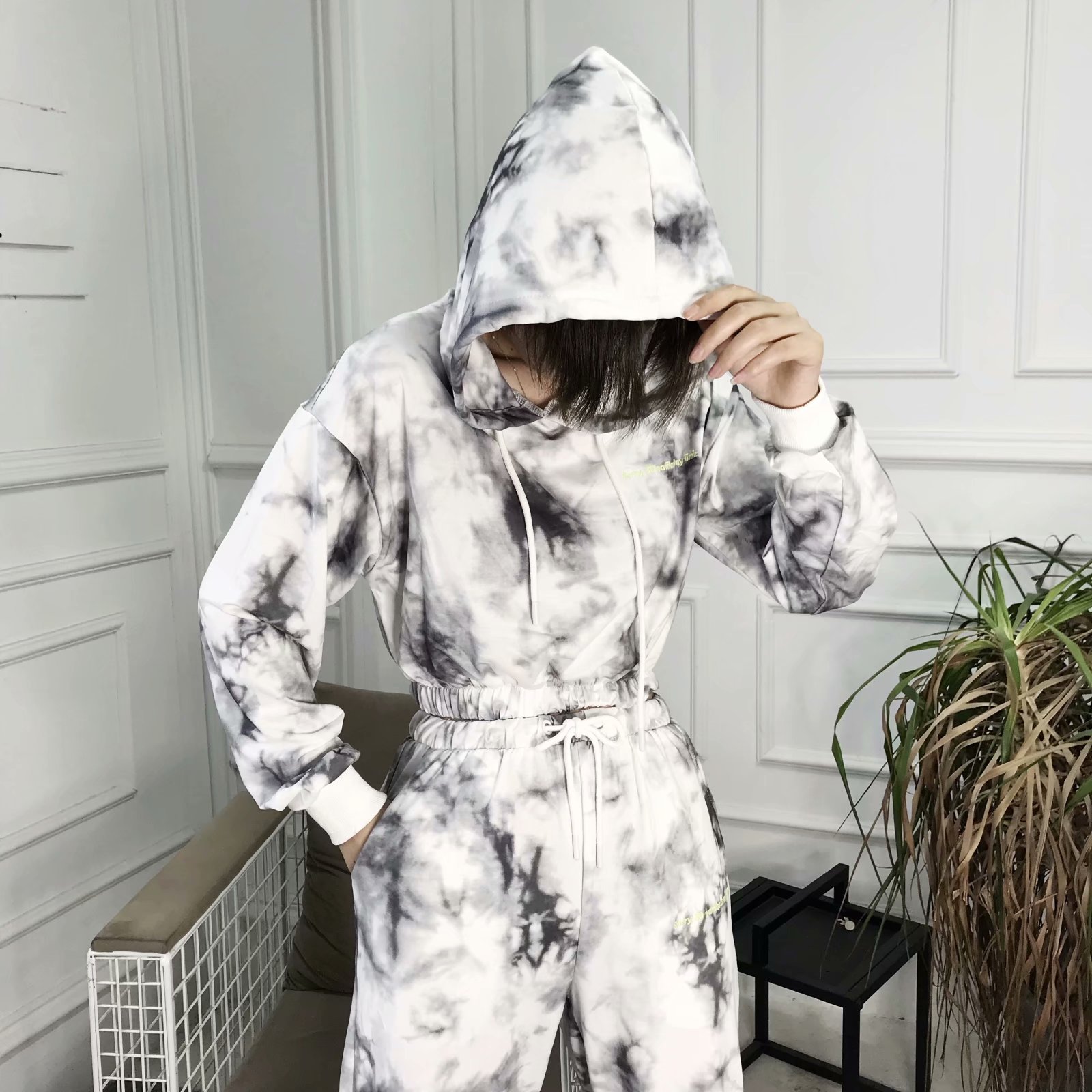 All-Match Tie-Dye Hooded Long-Sleeved Top