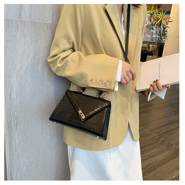 New Trendy Fashion One-Shoulder Handbag Stone Grain Cross-Body Small Square Bag