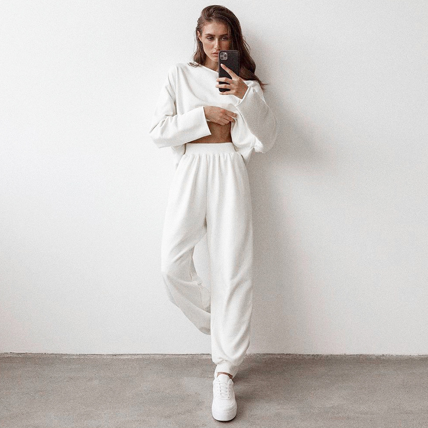 Autumn And Winter New White Simple Sexy Suit