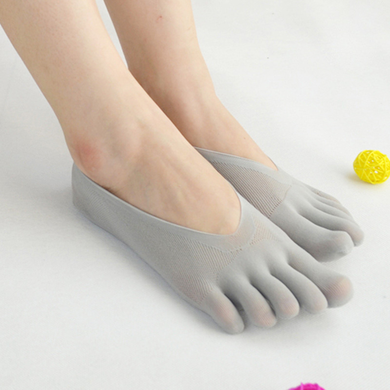 Title 3, Four Seasons Ultra-Short and Thin Toe Socks