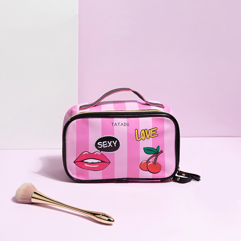 Title 4, Female Heart Cosmetic Bag Female Portable Stora...