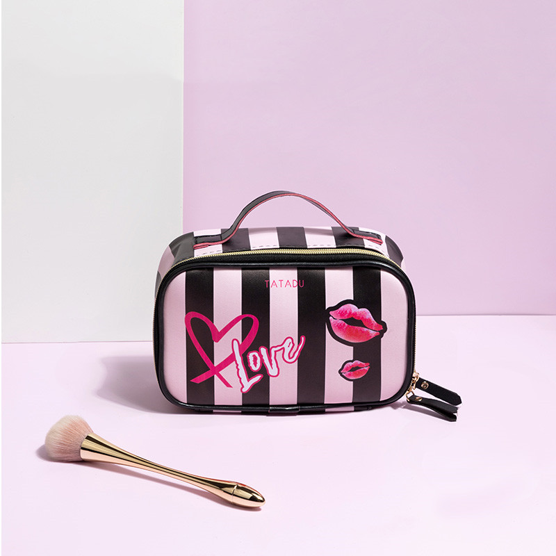 Title 2, Female Heart Cosmetic Bag Female Portable Stora...