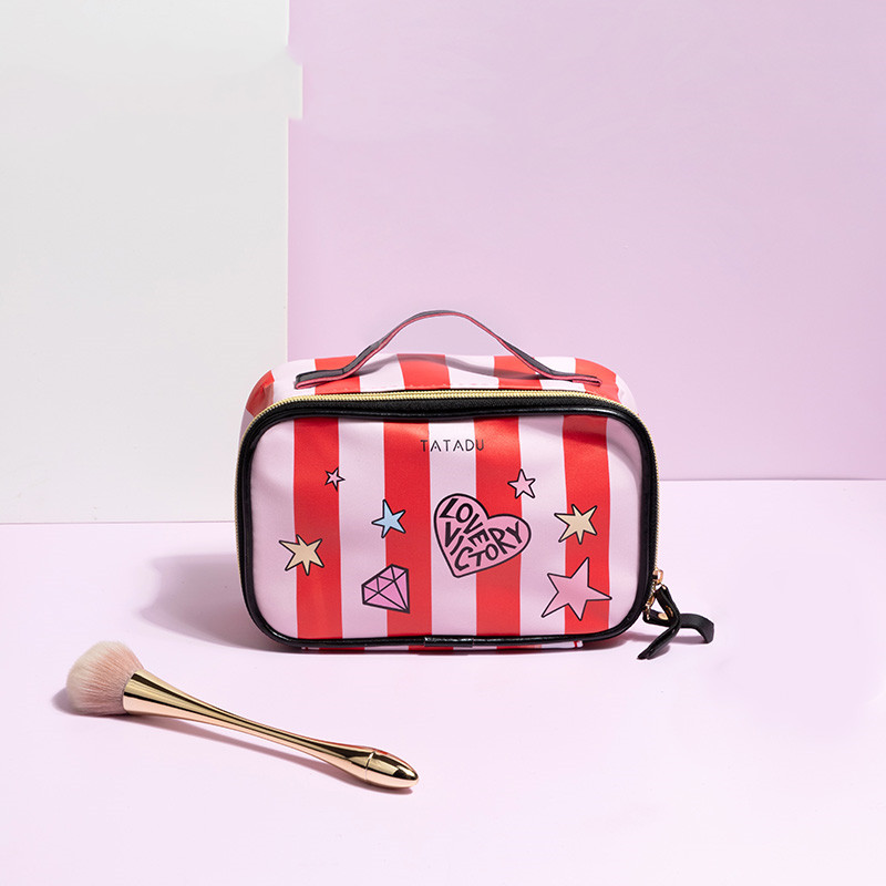 Title 5, Female Heart Cosmetic Bag Female Portable Stora...