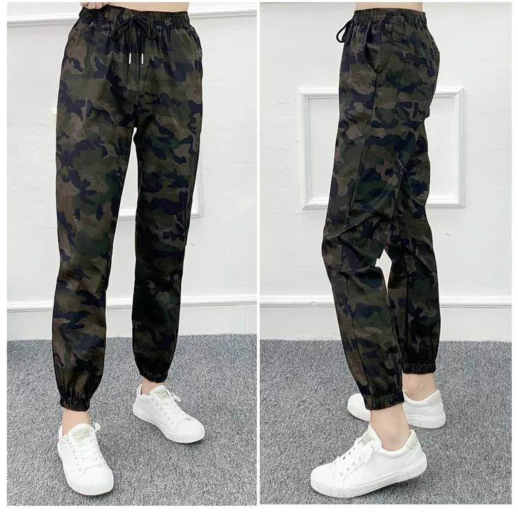 Camouflage Bunched Leg Nine - Split Pants - Green