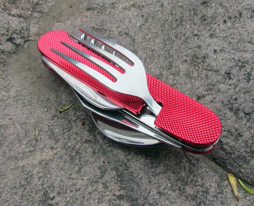 Multifunctional Detachable Folding Travel Tableware