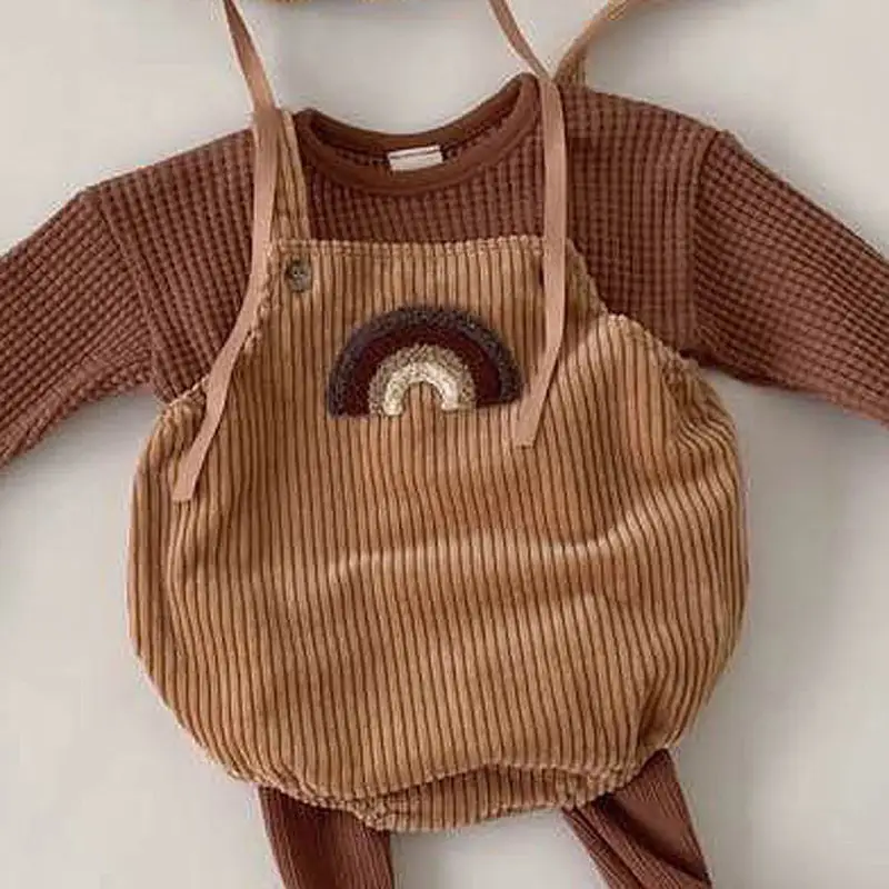 Corduroy vests and overalls for boys and girls in autumn and winter