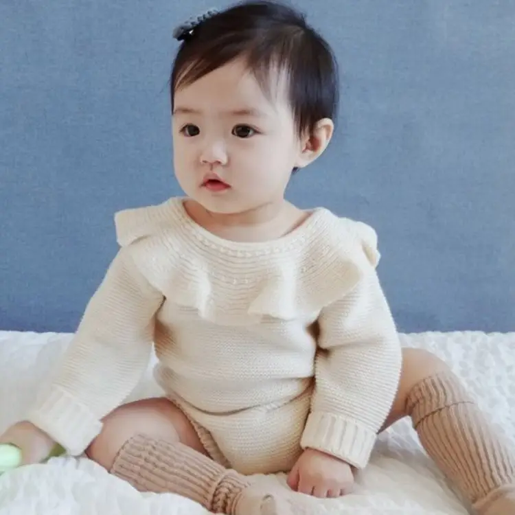 Girls' Knitted Triangular Long-Sleeved Crawling Dress