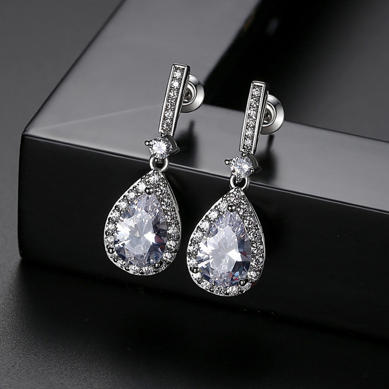 Stud Earrings Fashion Korean Style Simple Natural Water Drop Pendant Zircon