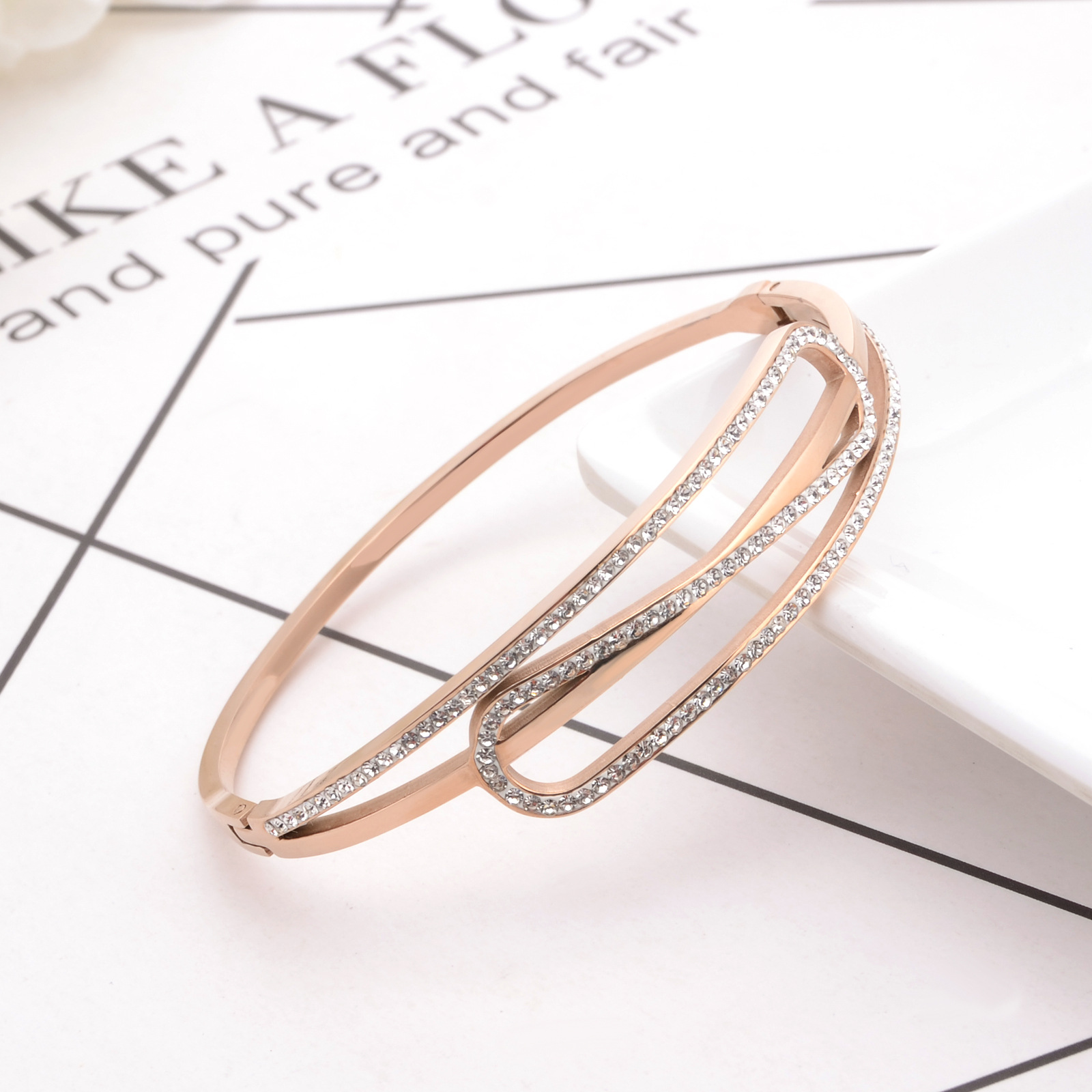 Personalized Titanium Steel Bracelet With Diamonds And Rose Gold