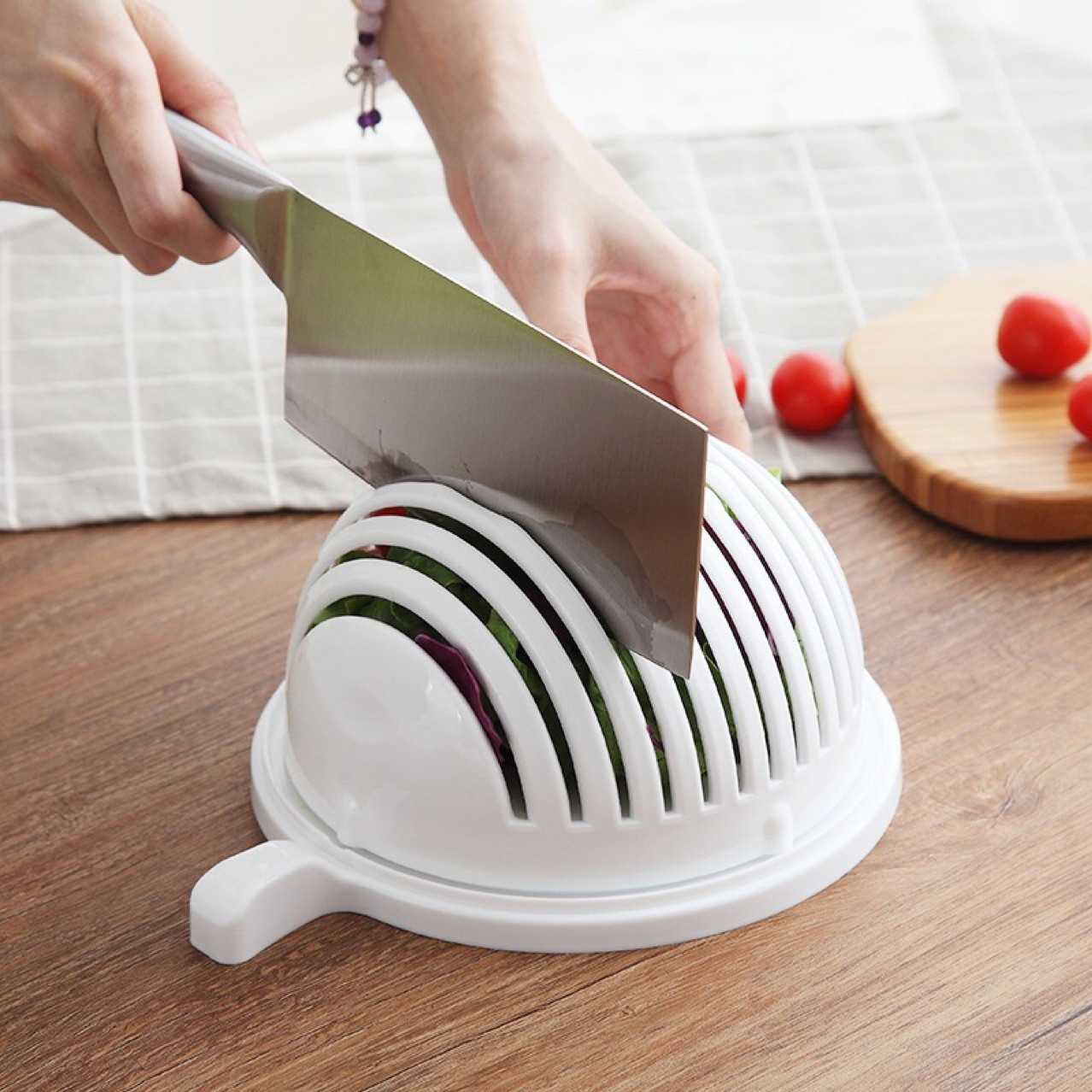 Title 3, Salad Cutter Fruit Salad Cutting Bowl