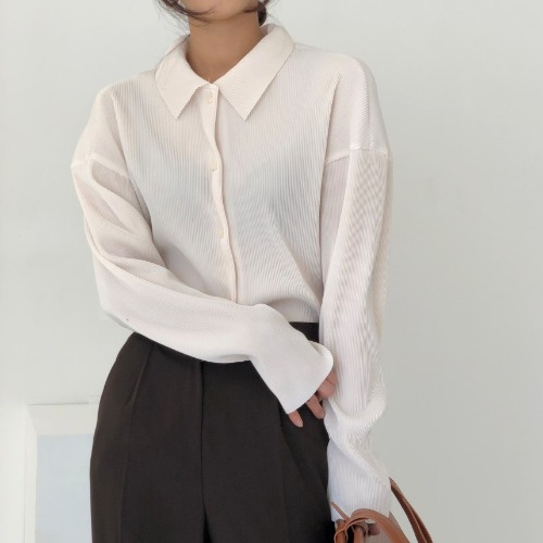 Korean Minority Folds Dark Minimalist Shirt