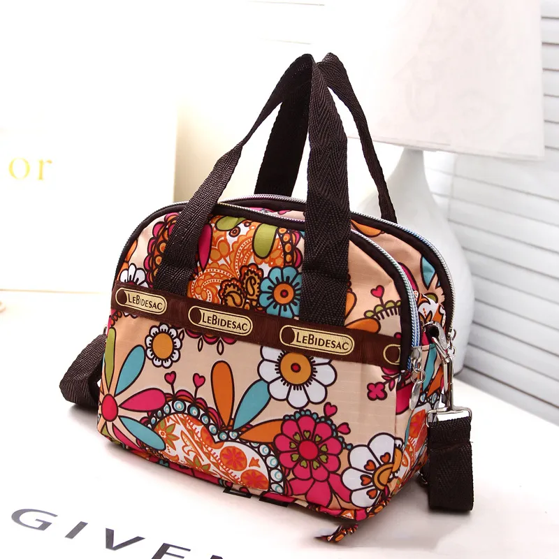 Fashion Printed Portable Waterproof Floral Cloth Diagonal Bag - Floral