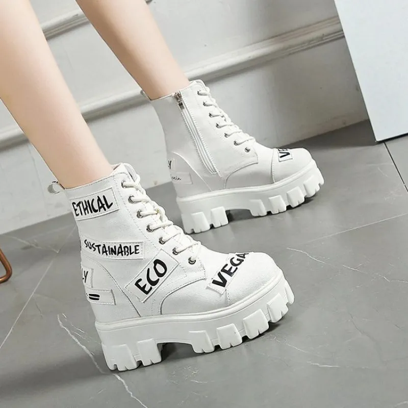 Women's Platform Martin boots - White