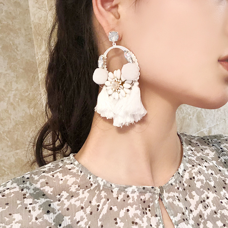 European And American Exaggerated Vacation Wind Flower Tassel