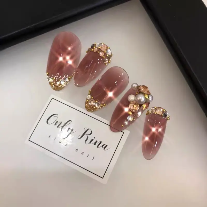 Handmade Manicure Finished Bride Wear Pregnant Woman