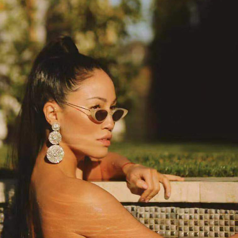 Exaggerated Multi-layer Round Diamond Earrings