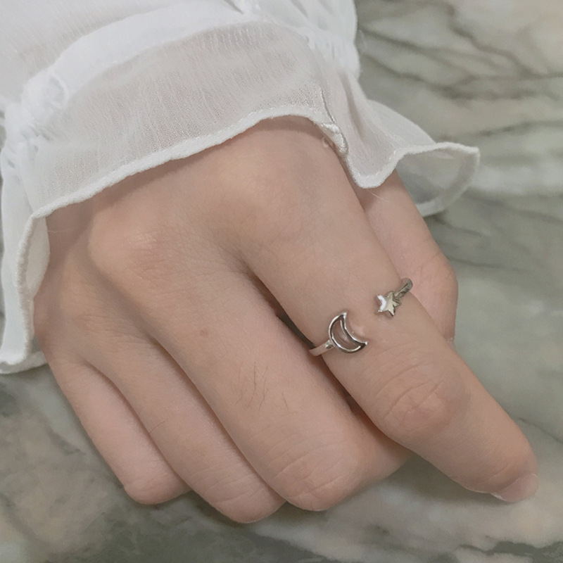 Small Fresh Hand Jewelry Ring Tide Korean Hollow Star and Moon Ring