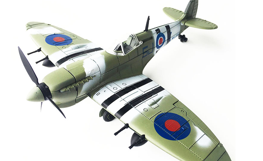 Title 6, Spitfire Intercept Fighter Painted Edition Obra...