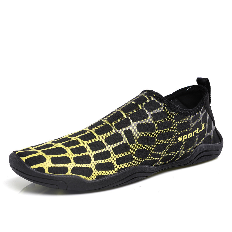 Title 7, Couple Swimming Shoes Men