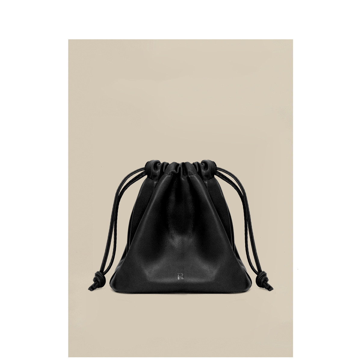 Title 1, Leather Drawstring Bucket Bag Slanting Cross Ba...