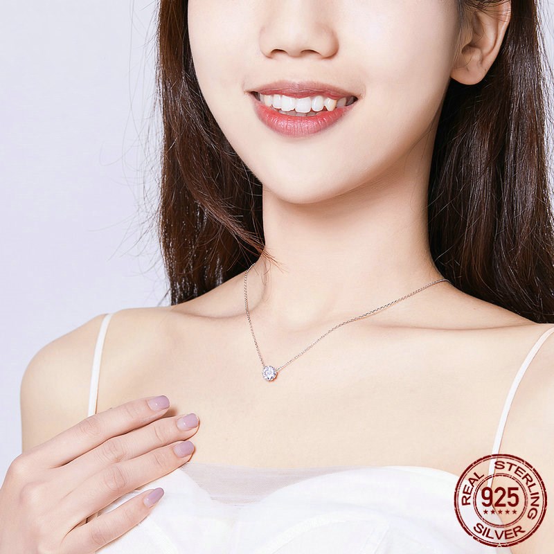 Fashion Clavicle Chain Shiny Zircon S925 Silver Necklace