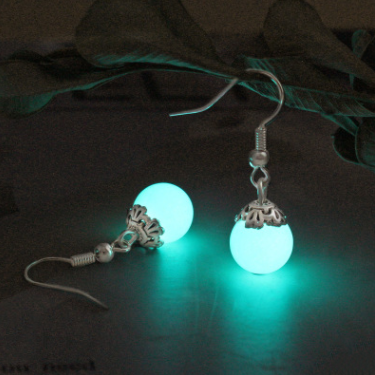 Glowing Halloween Earrings With Round Beads