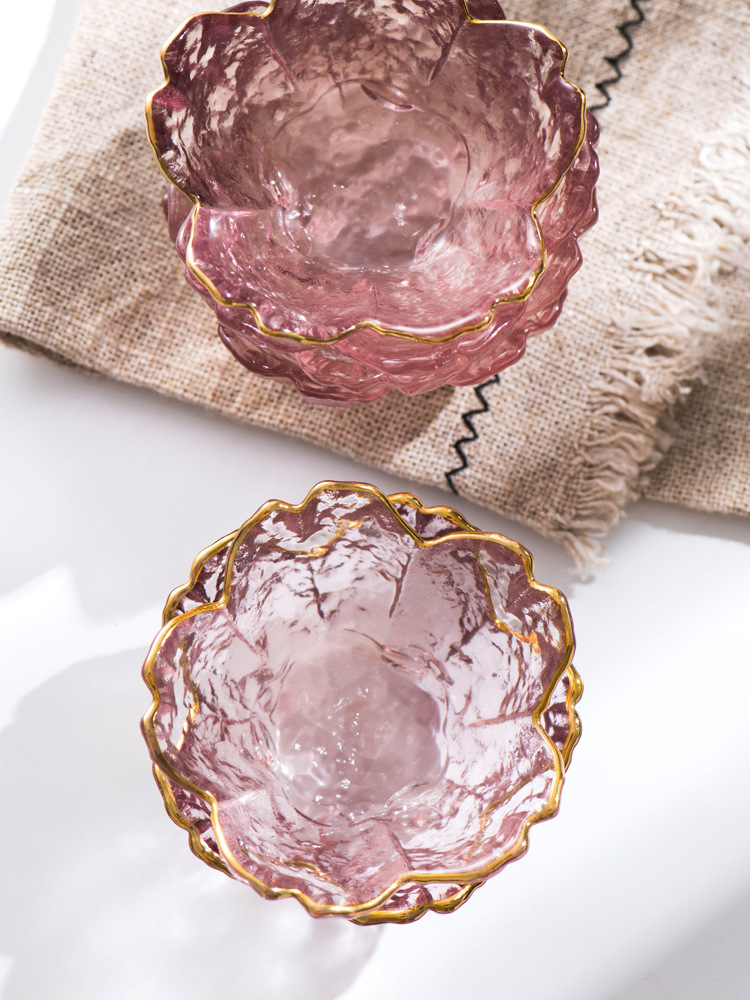 Japanese Hammer Pattern Sakura Phnom Penh Glass Plate