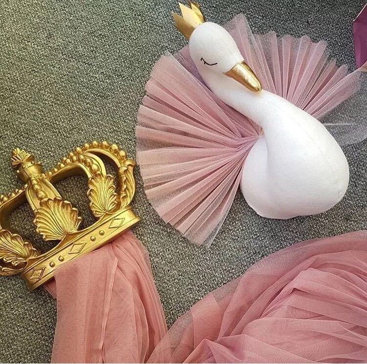 Nordic White Pink Crown Swan Wall Hanging Wall Decoration