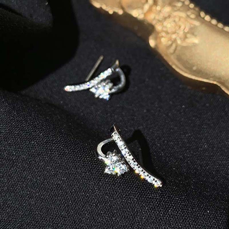 S925 Sterling Silver Diamond U-shaped Cold Wind Earrings