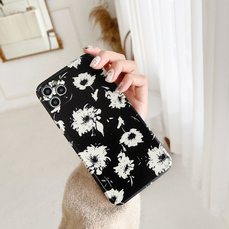 Compatible with Apple , French Floral Mini Silicone Protective Sleeve - Image 2