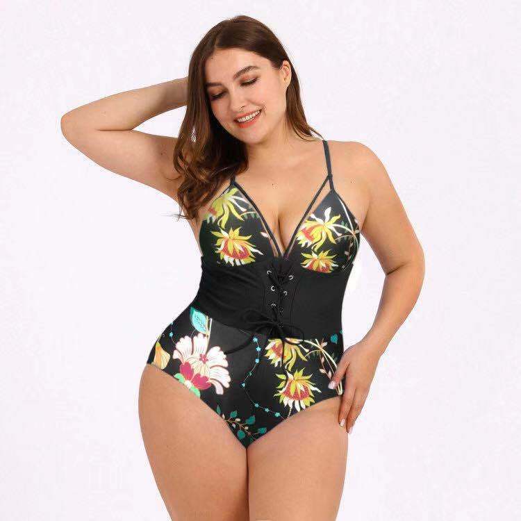 Title 3, Biquíni plus size feminino com estampa de buquê...