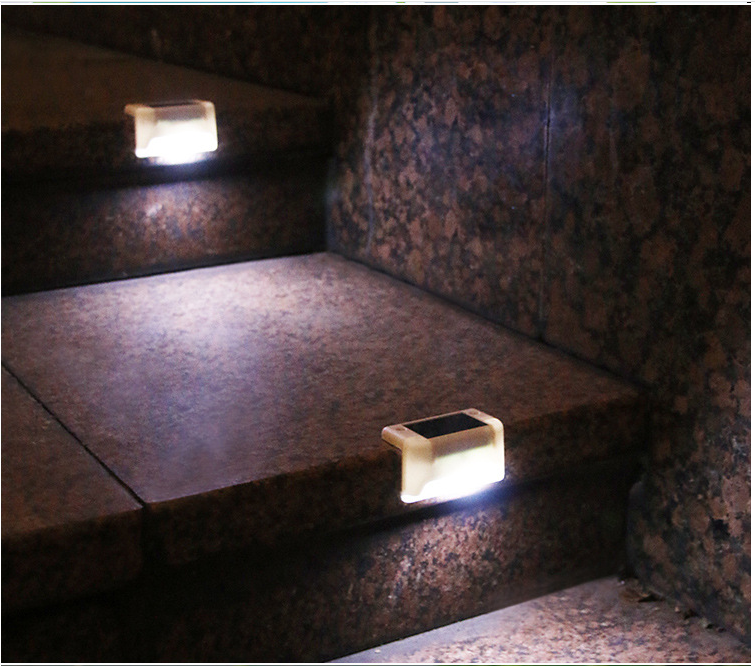 Outdoor Solar Railing Light Stair Light Waterproof LED Step Light — foto 5