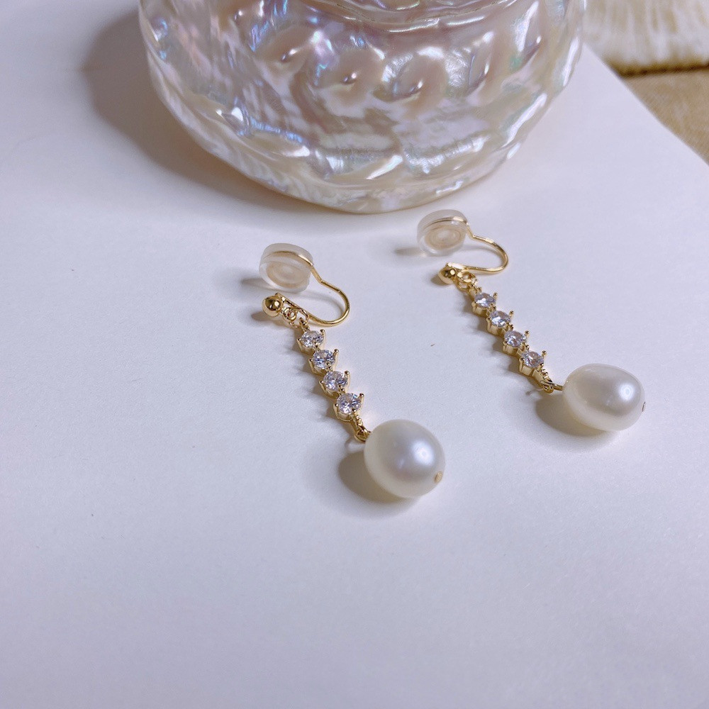 Natural Drop Pearl And Diamond Mid-Length Fashion Earrings