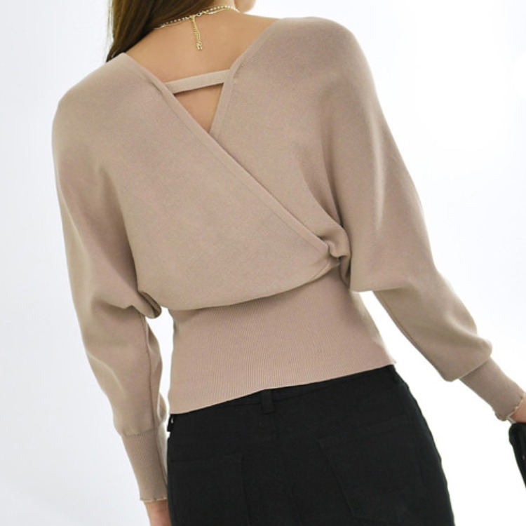 Bat Sleeve Deep V-neck Halter Top Bottoming Sweater