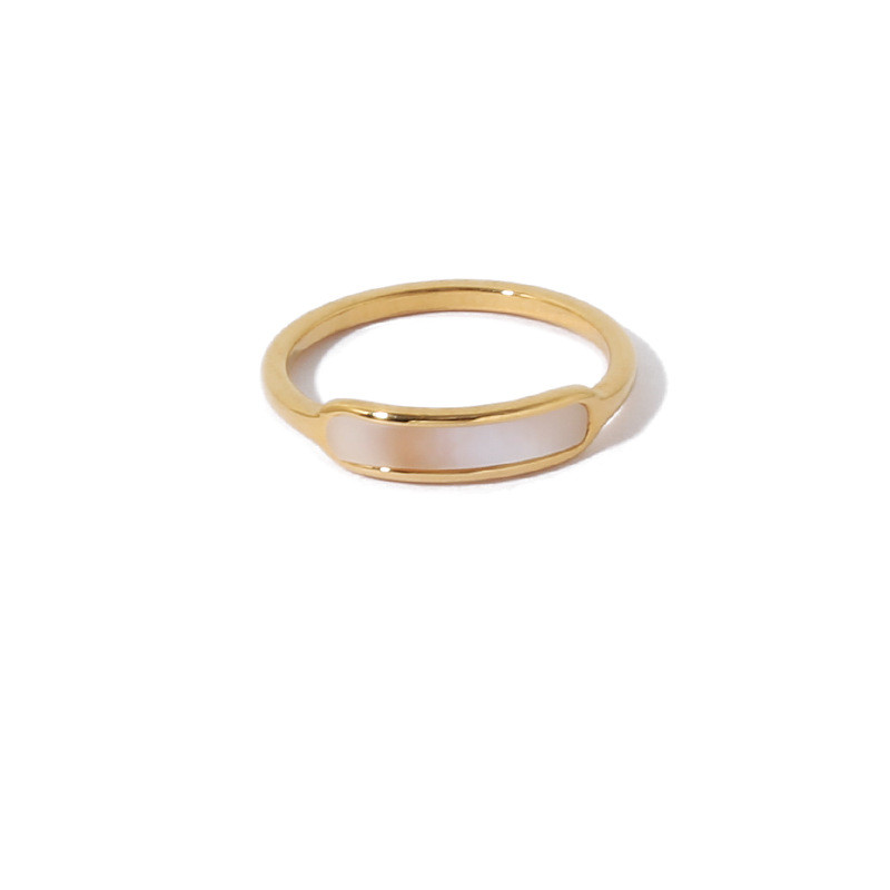 Female Natural Mother-Of-Pearl Shell Ring