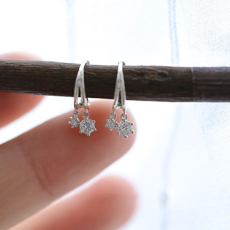 Silver Art Heavy Industry Inlaid Zirconium Diamond Shiny Earrings