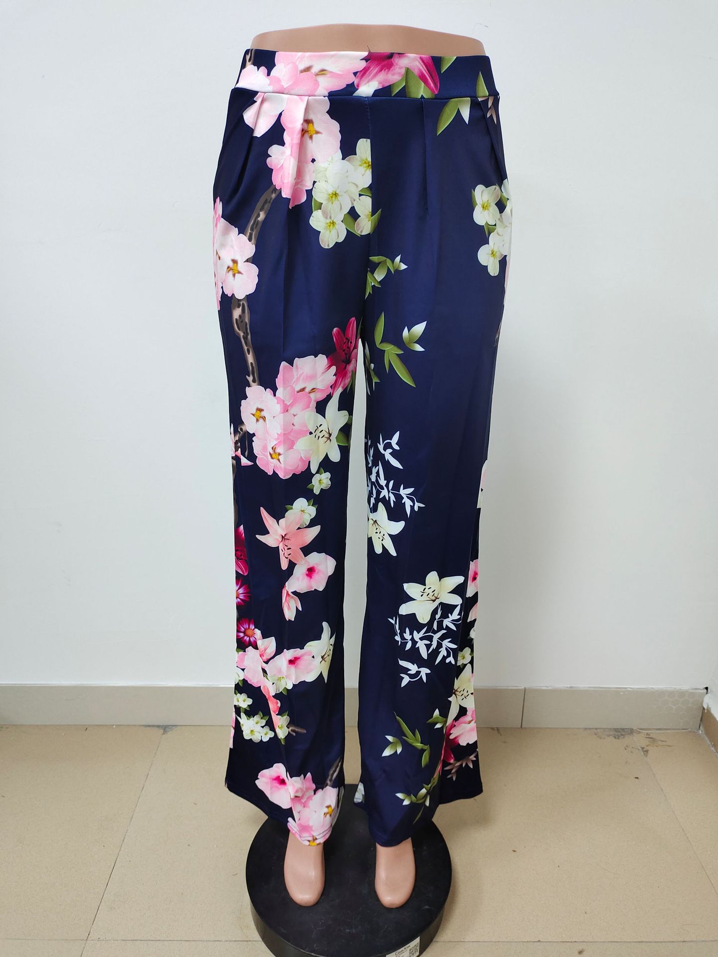 Title 9, High-Waisted Loose Printed Wide-Leg Trousers