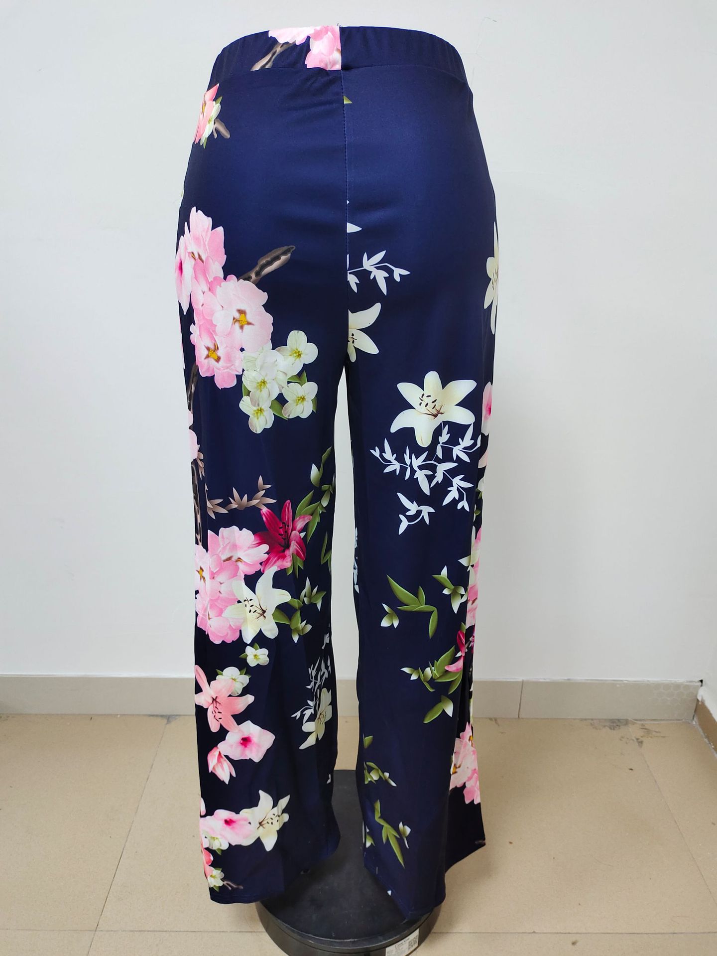 Title 10, High-Waisted Loose Printed Wide-Leg Trousers