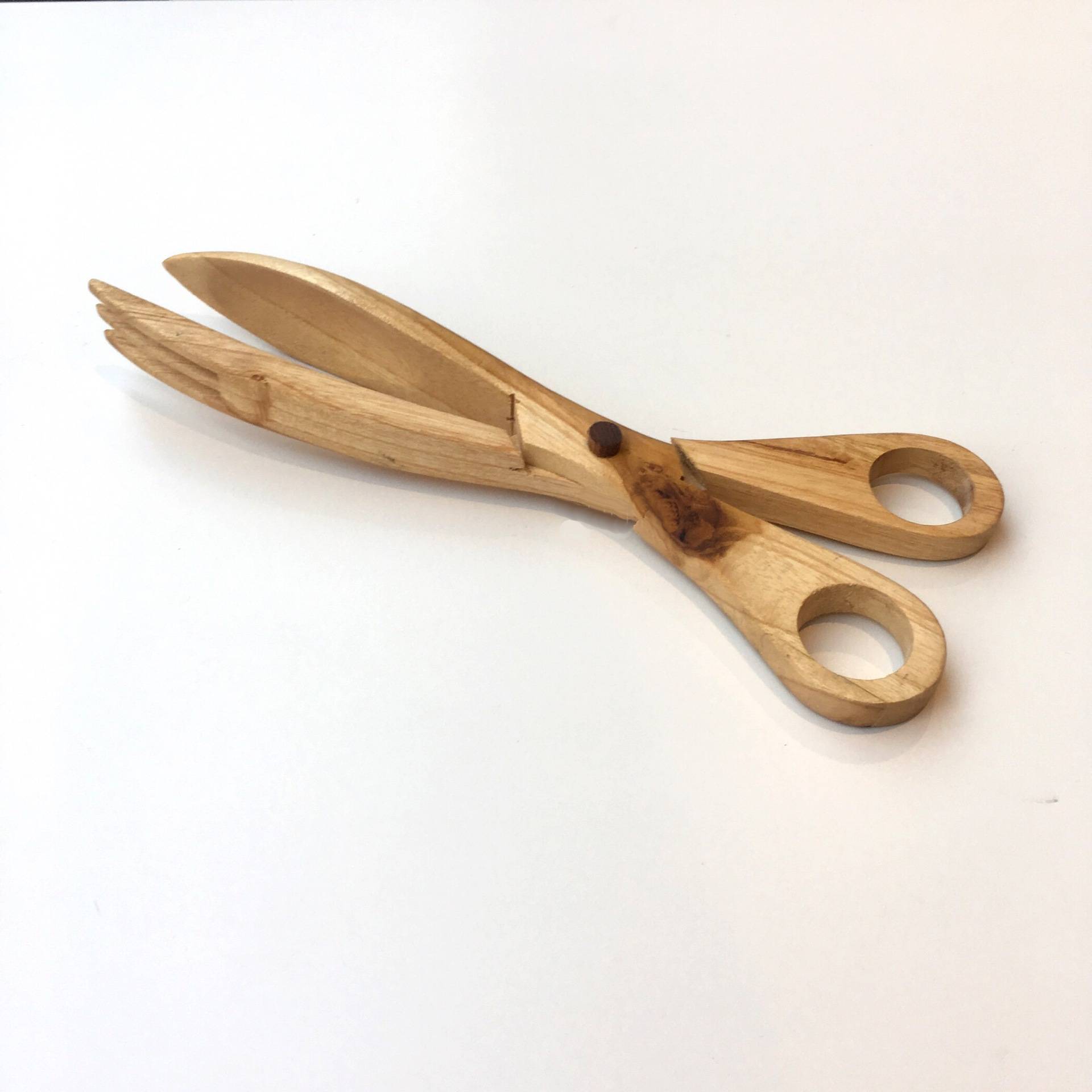 Title 3, Wooden Salad Clamp Solid Wood Scissors Cake Clamp