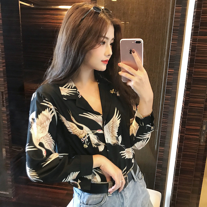 Temperament Loose Shirt Retro Scheming Thin Top