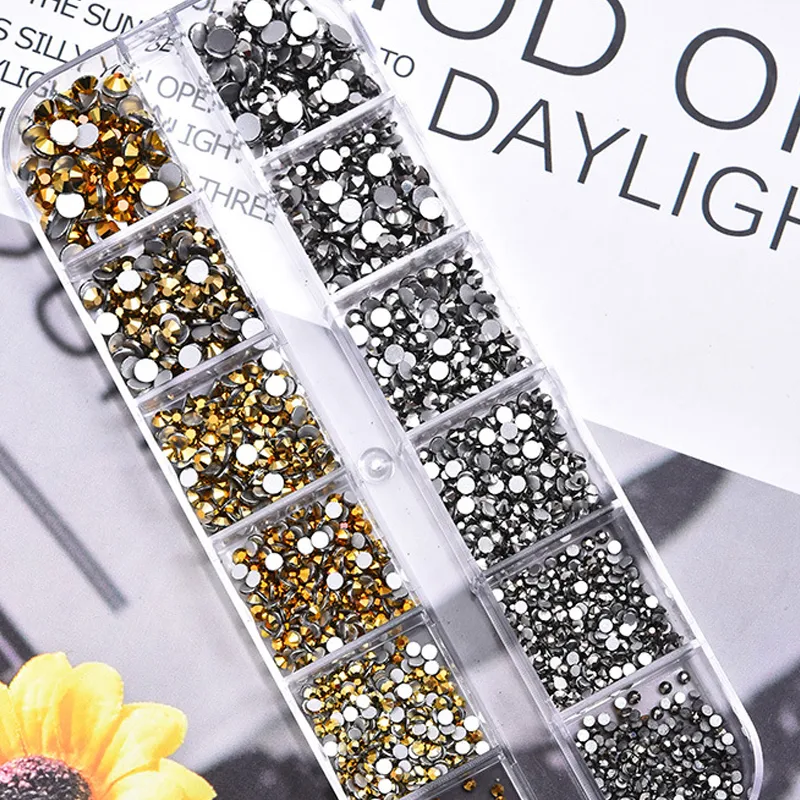 Nail Art Accessories Square Flat Bottom Shaped Rhinestone 12-compartment