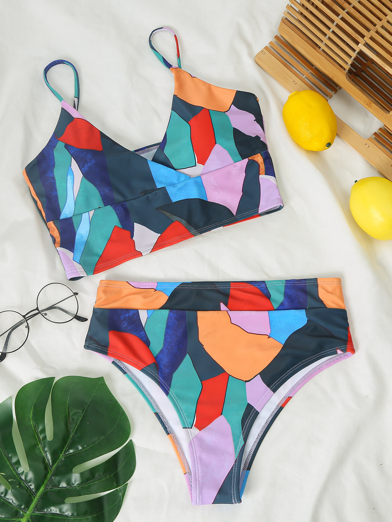 Geometric Print V-Neck Bikini Split Swimsuit