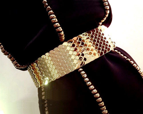 Color Metal Decorative Scales Stitching Women's Girdle