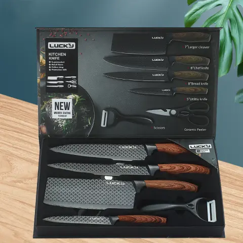 Six-Piece Set of Stainless Steel Knives with Wooden Handle