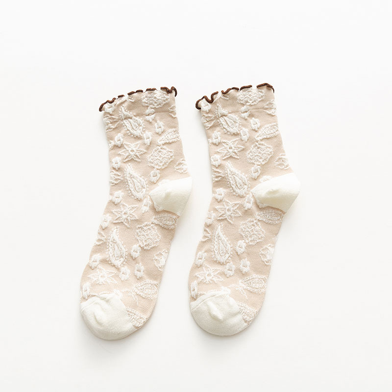 Autumn And Winter Japanese Retro Lace Mid-Tube Socks
