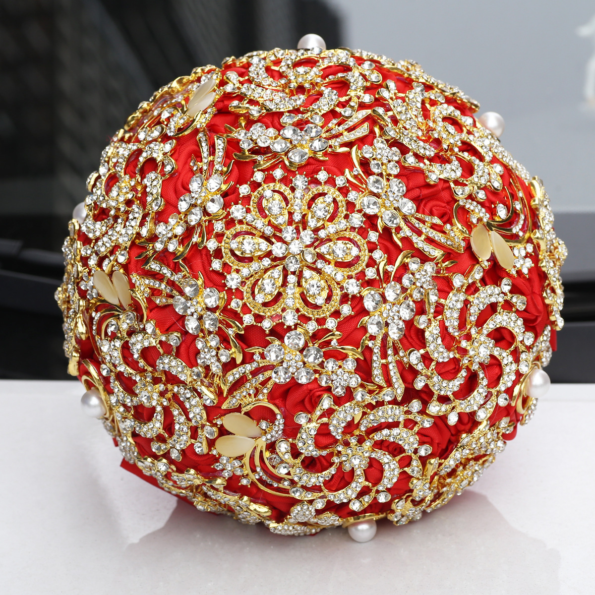 Golden Full Diamond Bridal Bouquet, Golden Rhinestones, European And American Style Handmade Burgundy Wedding Bouquet — foto 8
