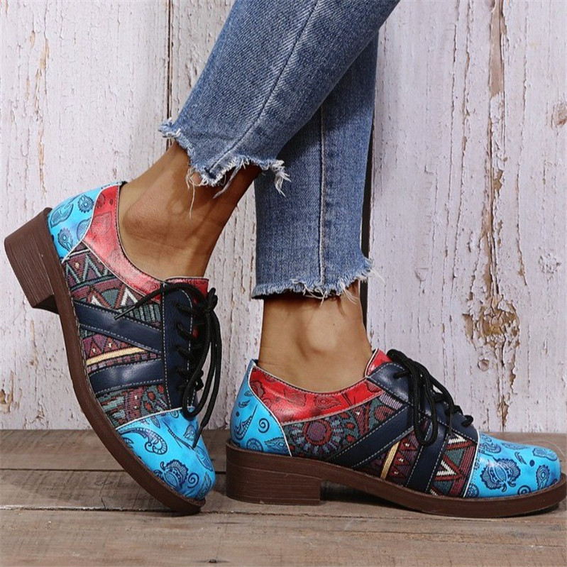Fashion Round Toe Lace Retro Brogue Women's Shoes
