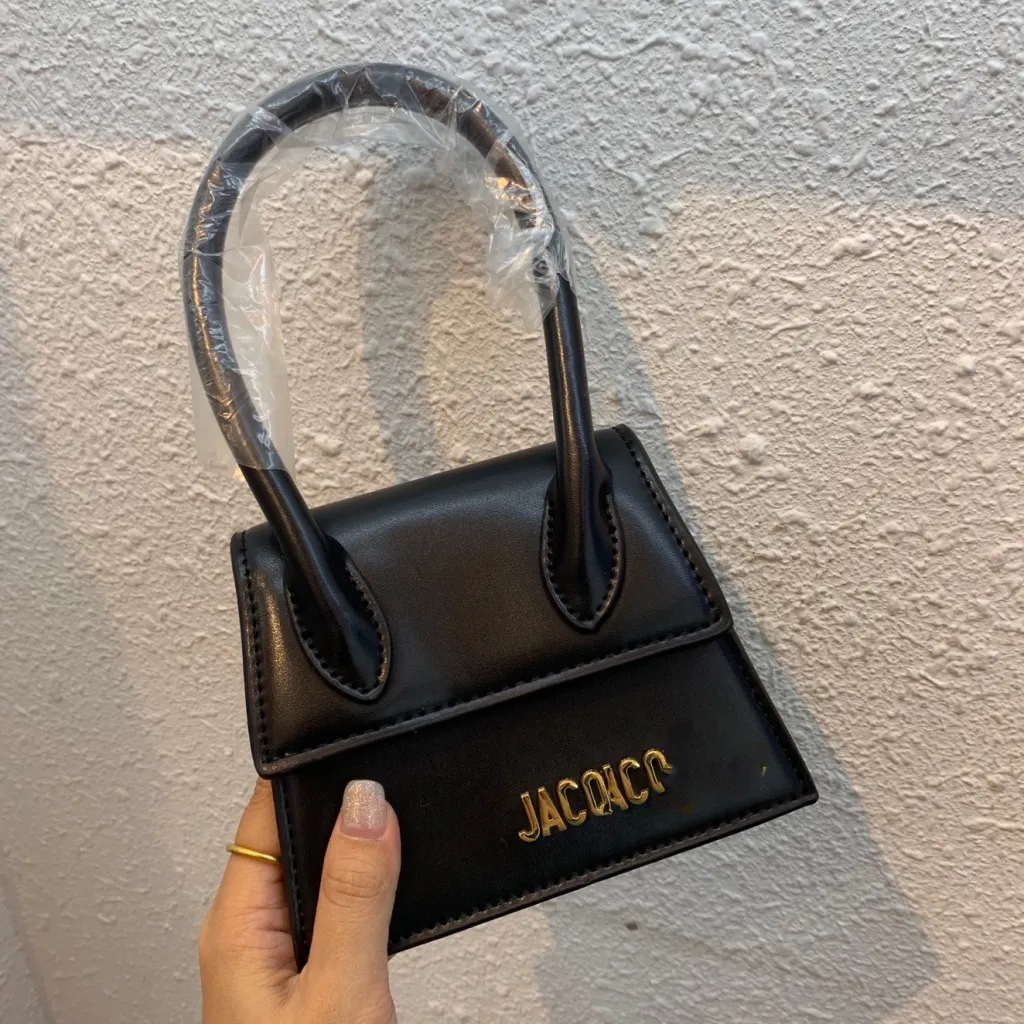 Ladies Fashion One Shoulder Messenger Handbag - Black